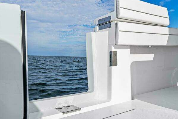 Valhalla Boatworks V46 Yacht For Sale