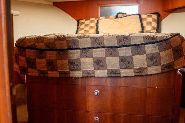 LET S GO 36ft Luhrs Yacht For Sale