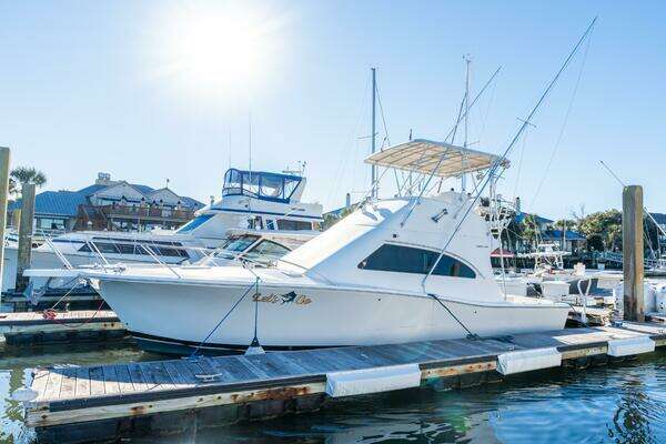 2004 Luhrs 36