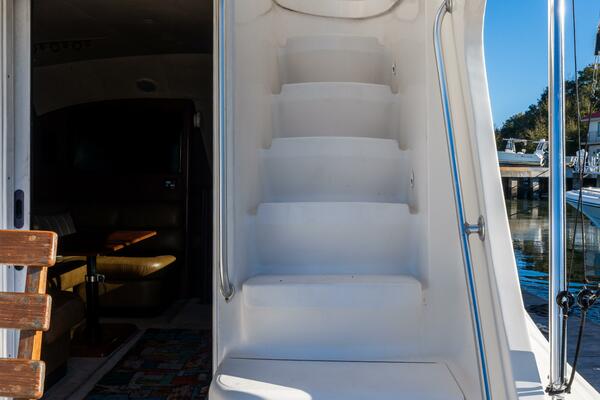 LET S GO 36ft Luhrs Yacht For Sale