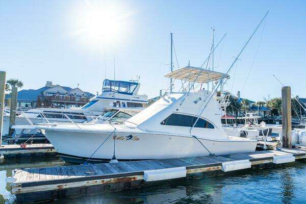 2004 Luhrs 36