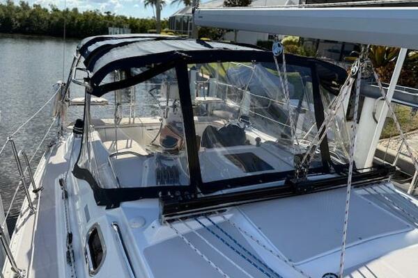 Island Time II 35ft Catalina Yacht For Sale