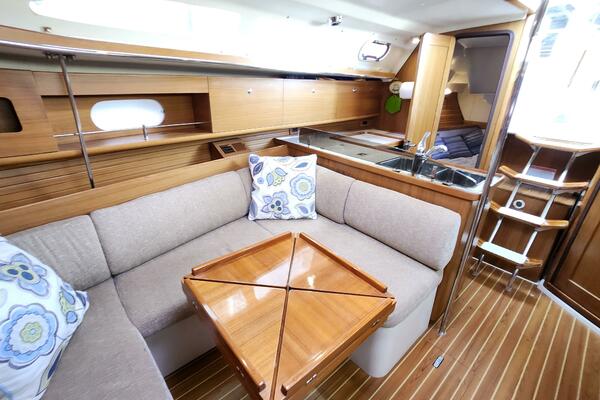 Island Time II 35ft Catalina Yacht For Sale