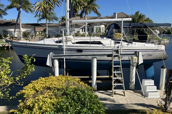 Island Time II 35ft Catalina Yacht For Sale