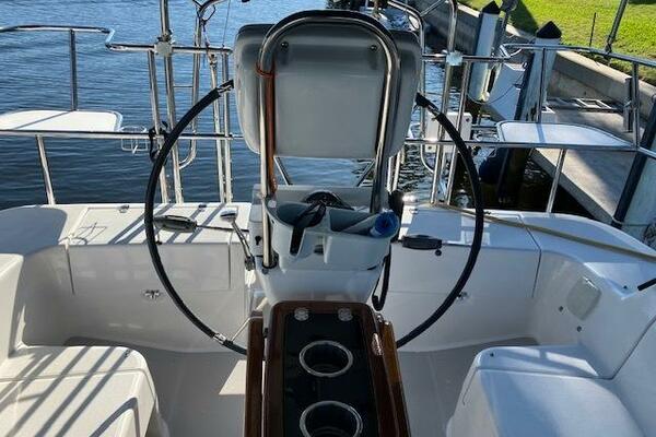 Island Time II 35ft Catalina Yacht For Sale