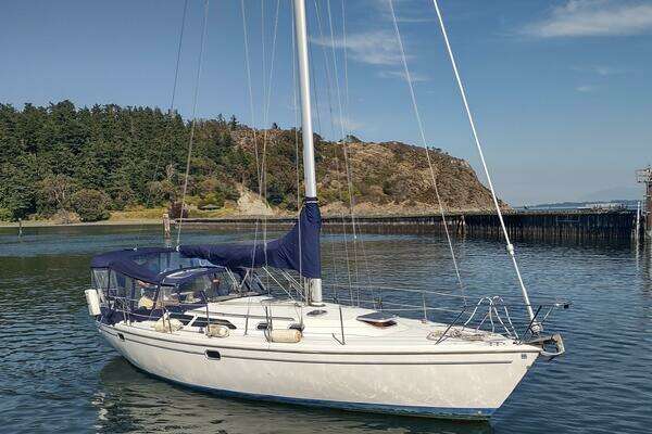36-ft-Catalina-2000-36 MkII-Wildfire Anacortes Washington United States  yacht for sale
