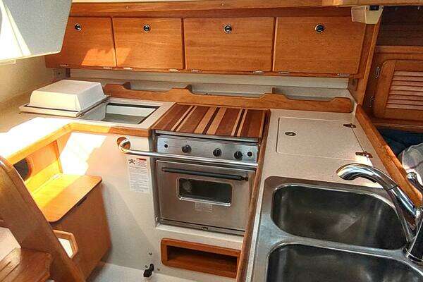 Catalina 36 MkII Yacht For Sale