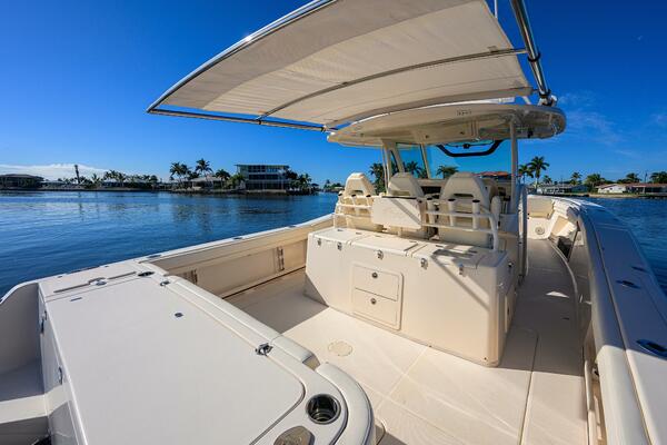 37ft Grady White Yacht For Sale