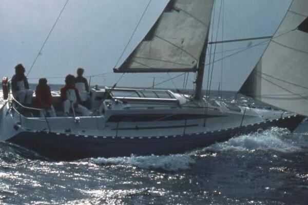Zeiggy 35ft Beneteau Yacht For Sale