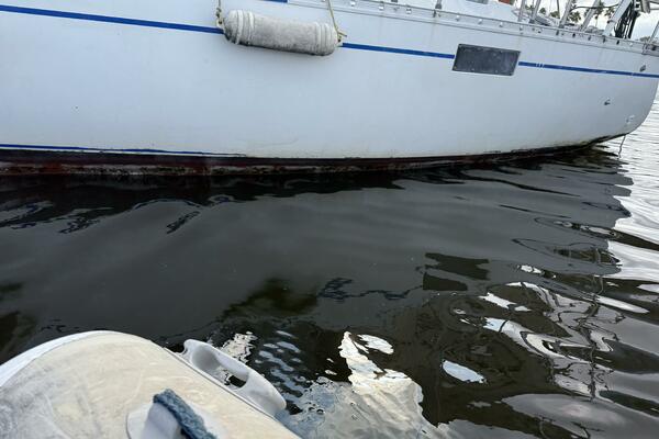 Zeiggy 35ft Beneteau Yacht For Sale