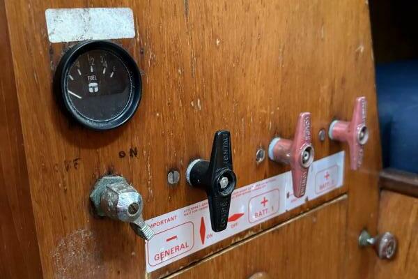 Zeiggy 35ft Beneteau Yacht For Sale