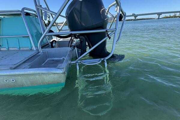 24ft Blue Fin Yacht For Sale