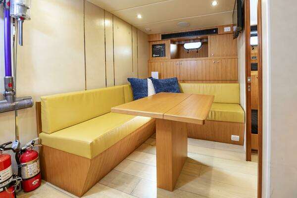 Johnson 93 Flybridge Yacht For Sale