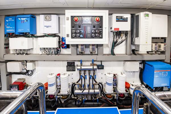 FITFO 93ft Johnson Yacht For Sale