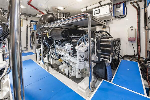 FITFO 93ft Johnson Yacht For Sale