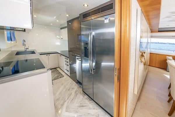 FITFO 93ft Johnson Yacht For Sale