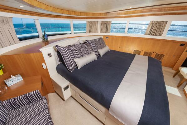 FITFO 93ft Johnson Yacht For Sale