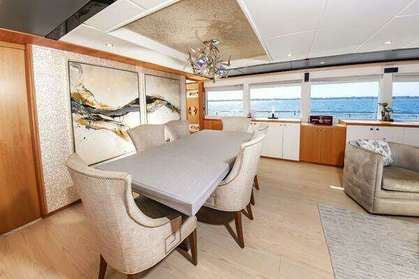 Johnson 93 Flybridge Yacht For Sale