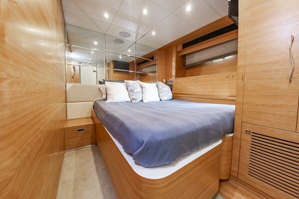 FITFO 93ft Johnson Yacht For Sale