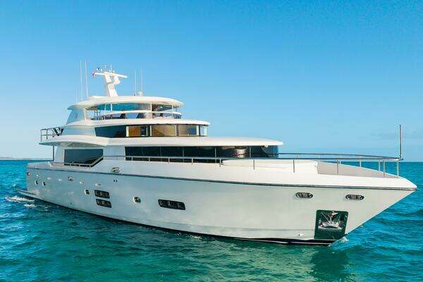 Photo of the 2017 Johnson 93 Flybridge "FITFO"