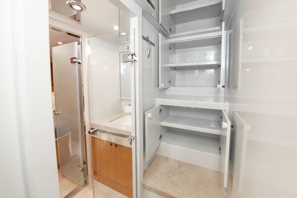 FITFO 93ft Johnson Yacht For Sale