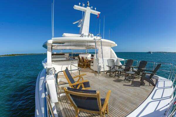 Johnson 93 Flybridge Yacht For Sale
