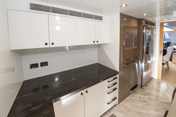 FITFO 93ft Johnson Yacht For Sale