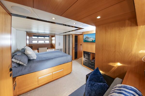 FITFO 93ft Johnson Yacht For Sale