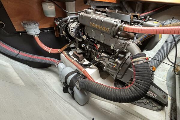 Pilgrim  45ft Lagoon Yacht For Sale