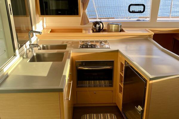 Pilgrim  45ft Lagoon Yacht For Sale