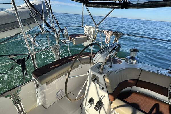 Peregrine  49ft Hunter Yacht For Sale