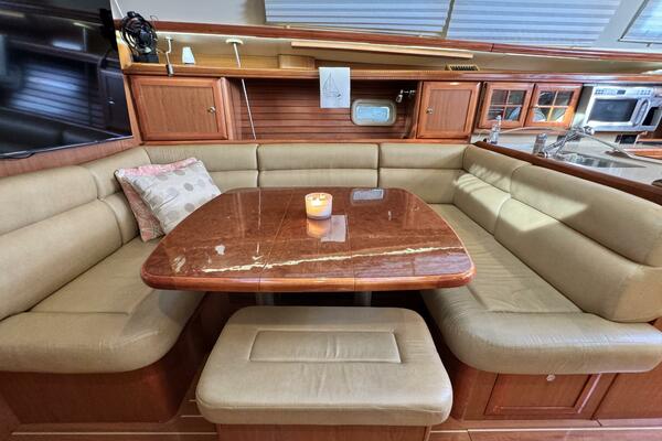 Peregrine  49ft Hunter Yacht For Sale