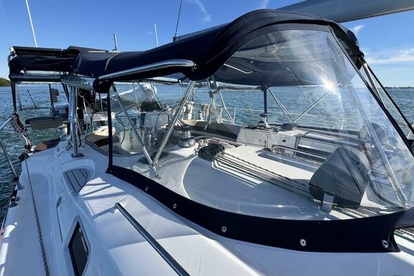 Peregrine  49ft Hunter Yacht For Sale
