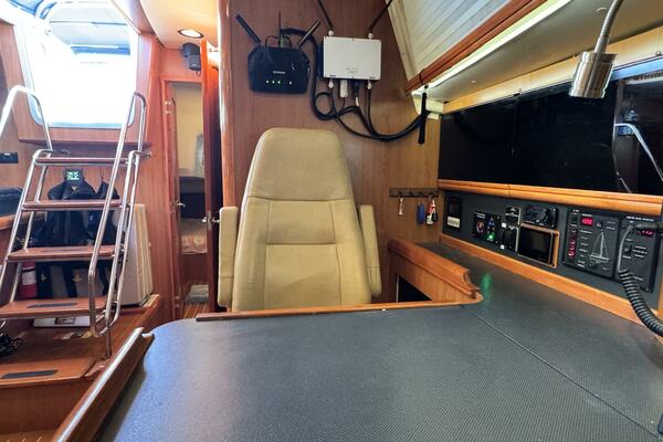 Peregrine  49ft Hunter Yacht For Sale