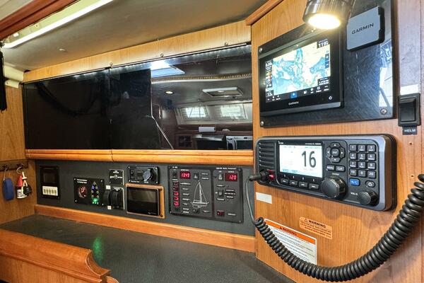 Peregrine  49ft Hunter Yacht For Sale