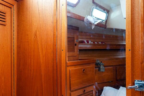 42ft Sabre Yacht For Sale