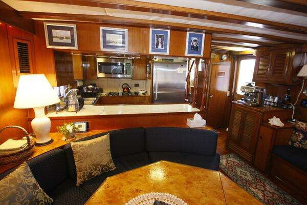 DeFever 52 Offshore Cruiser Yacht For Sale