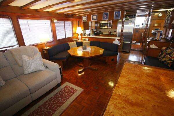 DeFever 52 Offshore Cruiser Yacht For Sale