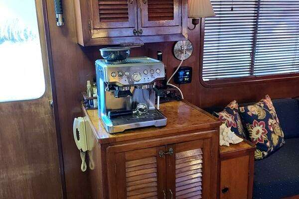 DeFever 52 Offshore Cruiser Yacht For Sale