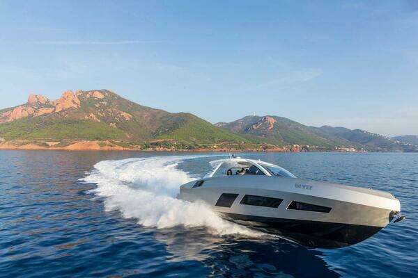 Photo of the 2027 Canados Gladiator 631 Next