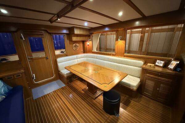 Selene 57 Yacht For Sale
