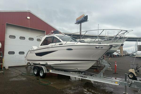 29ft Solara Yacht For Sale