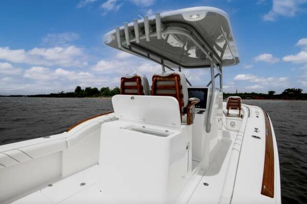 34ft Buddy Davis Yacht For Sale