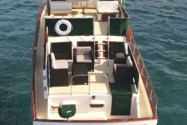 CHB SEDAN-AFT CABIN Yacht For Sale