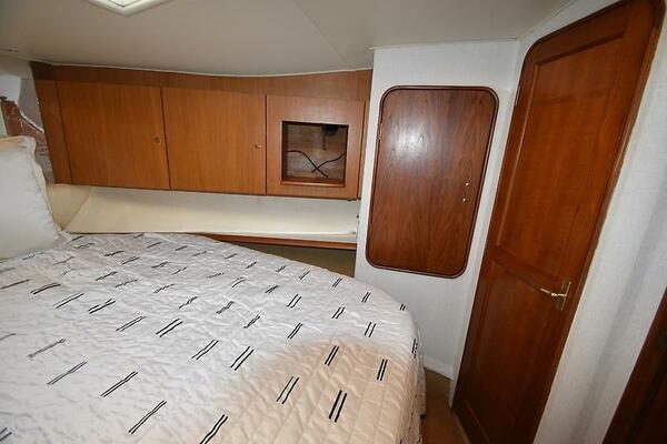 Whaler 48ft Ocean Yacht For Sale