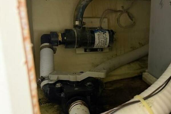 Rhode Waves 27ft Islander Yacht For Sale