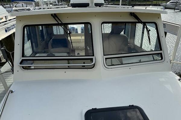 Rhode Waves 27ft Islander Yacht For Sale