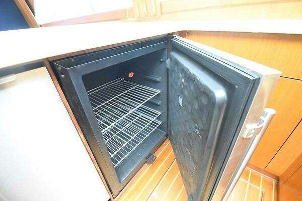 Ocean Yachts 48 Convertible Yacht For Sale