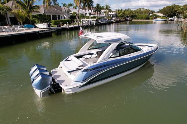Sea Smoke 33ft Formula Yacht For Sale