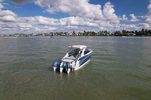 Formula 330 CBR Yacht For Sale